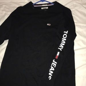 Tommy Hilfiger sweater